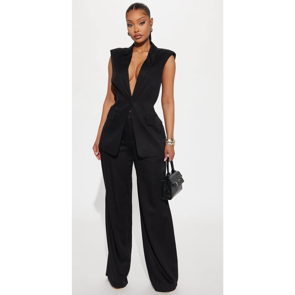 Fashion Nova Next Level Vest Sz XS - Picture 2 of 2